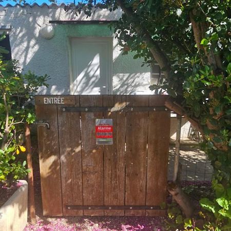 Studio En Camargue Арл Екстериор снимка