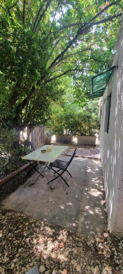 Studio En Camargue Арл Екстериор снимка