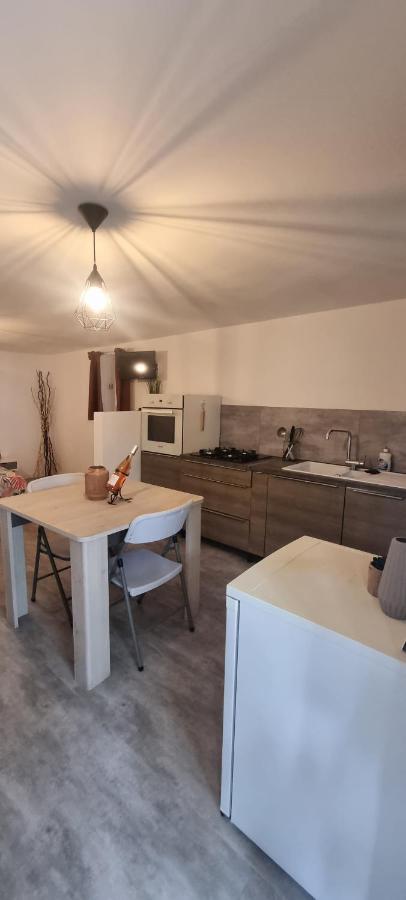 Studio En Camargue Арл Екстериор снимка